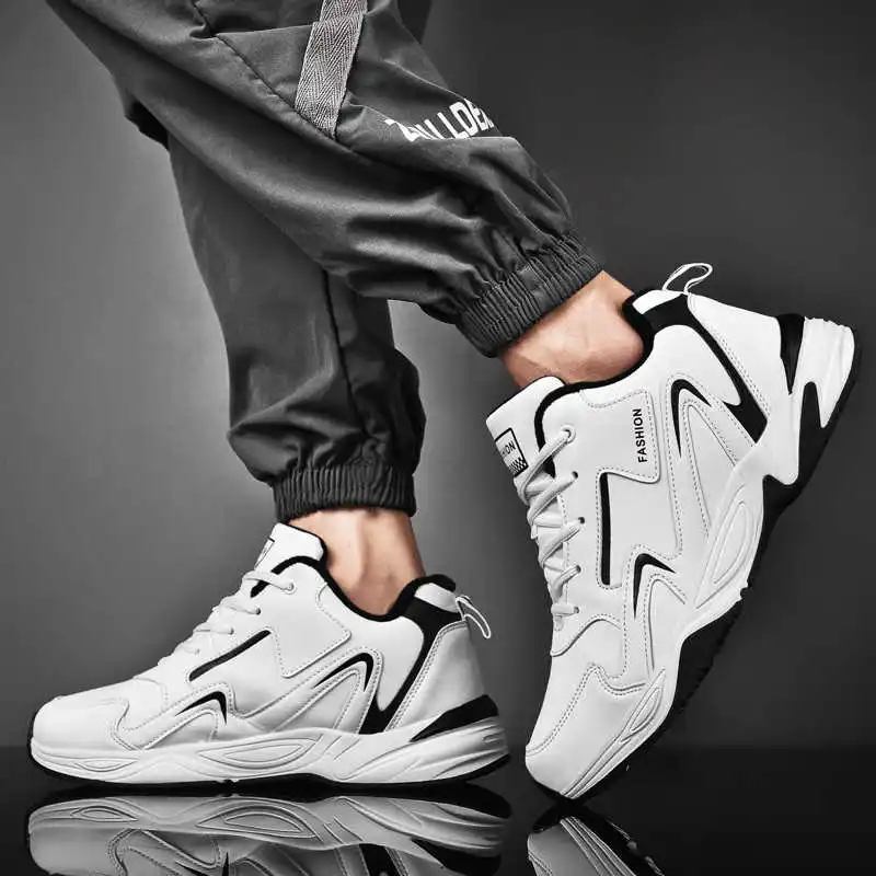 Cold-proof Spring Gym Sneakers - Streetwear Brand Name 评论和价格