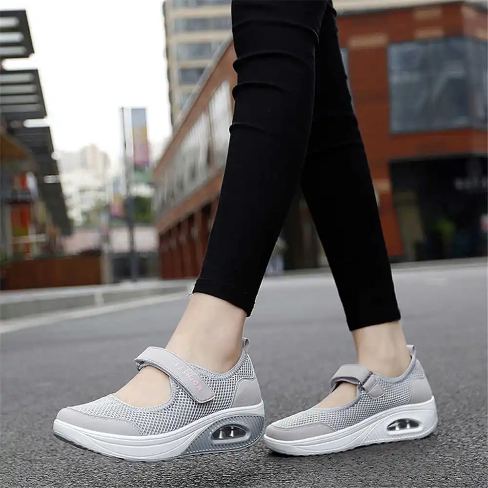36-41 Demi-season Colored Snea - Streetwear Brand Name 评论和价格
